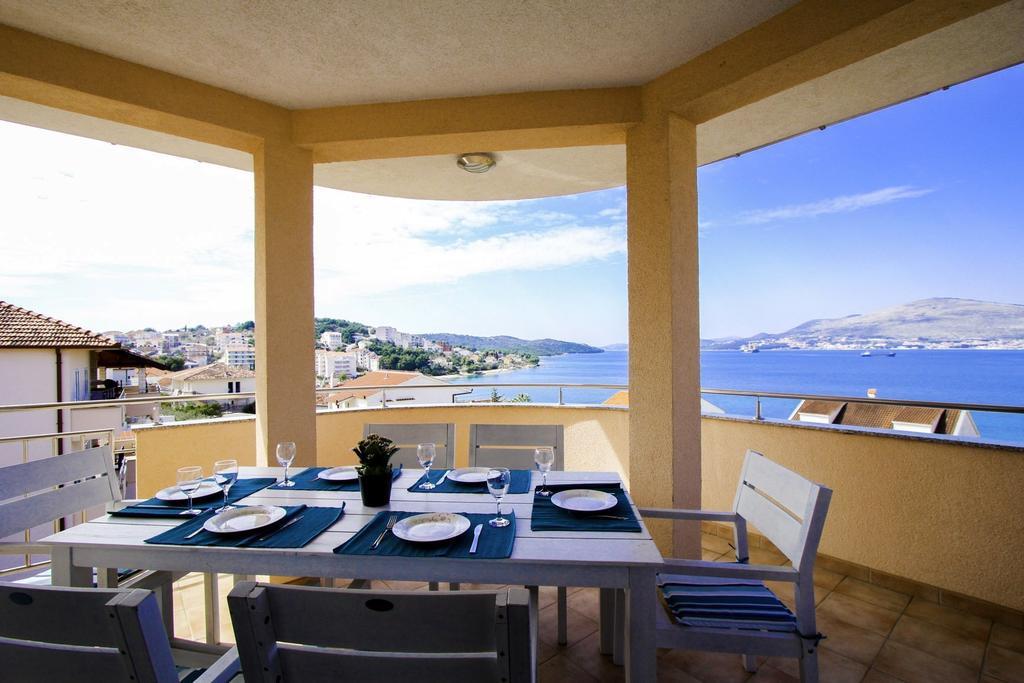 Apartments Zlatka Τρογκίρ Δωμάτιο φωτογραφία