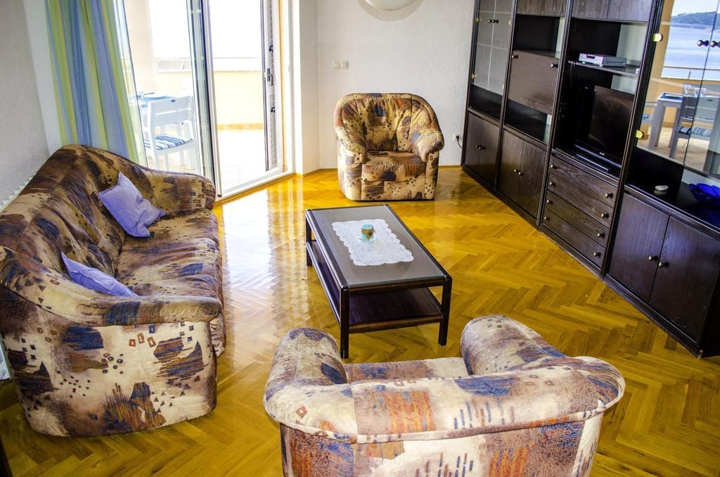 Apartments Zlatka Τρογκίρ Δωμάτιο φωτογραφία