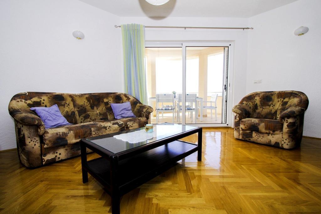 Apartments Zlatka Τρογκίρ Δωμάτιο φωτογραφία