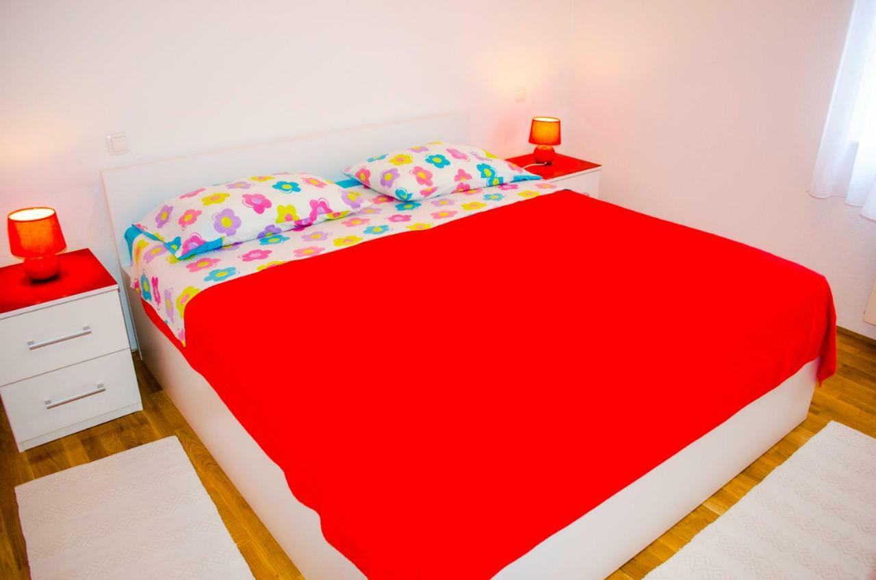 Apartments Zlatka Τρογκίρ Εξωτερικό φωτογραφία